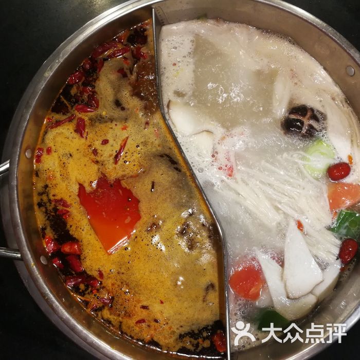 重庆熬家老火锅鸳鸯锅底图片-北京重庆火锅-大众点评网