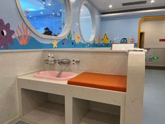 -戊辰亲子游泳俱乐部