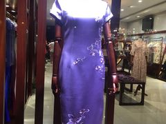 -吴山路夜市