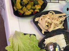 -云晓光头烧烤吧(德平路店)