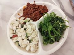 拌杏仁-华天延吉餐厅(西四总店)