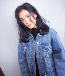 -变画·发型STUDIO