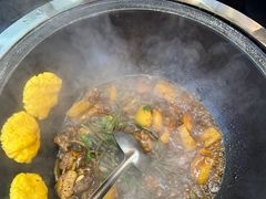 -炖四方东北铁锅炖·烧烤小龙虾(中豪国际店)