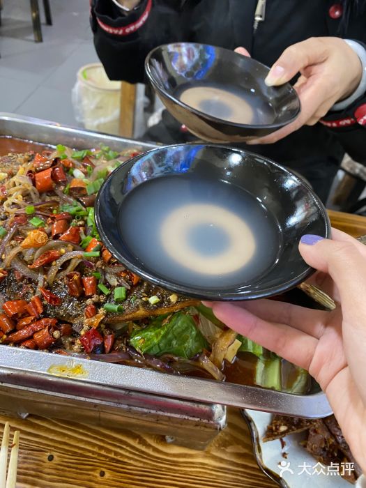 小球滚滚湘菜馆·烤鱼·口味虾(太平街店)图片