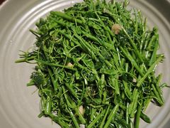 -凤阁楼果木烧鹅(鹤山陈山店)