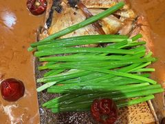 垮炖胖鱼头泡饼-大碗居·烤鸭·鱼头泡饼(天坛东门店)