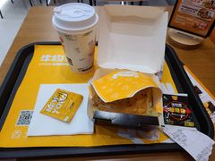 -牛约堡·手作牛肉汉堡(长宁店)