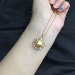 -威德钻石-克拉钻大本营(南京东路店)