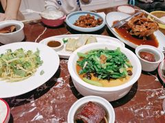 -新白鹿餐厅(西湖银泰店)