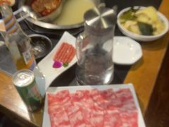 -辣莊重庆老火锅(威海高铁站韩乐坊店)