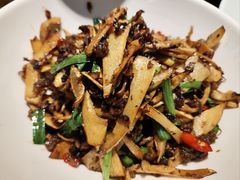 -老灶房-四川土菜(铁牛广场店)