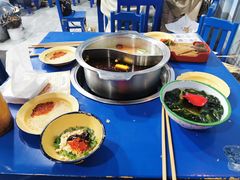 -马路边边·成都串串(翠柏路店)