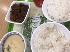 -老乡鸡(南京首创立方店)