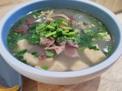-老新隆牛肉锅贴(新街口店)