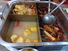 -鸡遇虾煲干锅火锅(小寨金莎店)