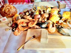 -The Crab Pot Seattle