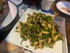 -慢丽江·云南野生菌土鸡锅(西山店)