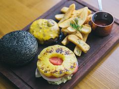 -昆山琶拉帝诗酒店·河畔咖啡厅Riverside Cafe