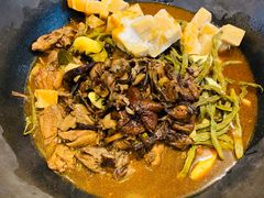 -缘福乡村铁锅炖民宿(八达岭店)