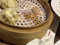 -东口码头·烧鸽子·鱼头泡饼·地方菜(金鹰悦城店)