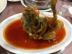 松鼠鱼-添福来墨鱼饺子 · 海鲜东北菜(大连星海·黄浦路店)