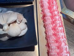 -辣伍鲜毛肚老火锅(元一店)