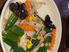 -前海沿·青岛菜(李沧万达店)