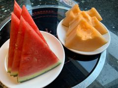 水果小菜自助-咏哇美蛙美味(厦门罗宾森店)