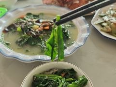 上汤一点红-南权皇烧鸡场