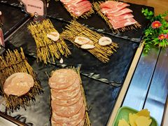 -春风十里海鲜火锅烤肉自助餐厅(华强店)