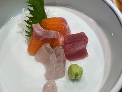 -翔峰炭火鳗鱼(悦泰街里公寓店)