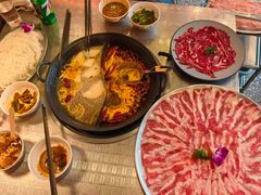 -朱光玉火锅馆(龙阳广场店)