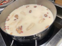 -尚尚仙·酸汤猪手·猪肚鸡火锅(华联万柳购物中心店)