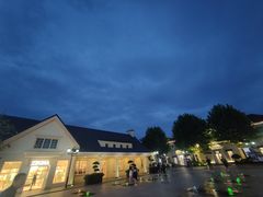 -拿渡·水煮鱼麻辣香锅(王府井奥莱·香江小镇店)