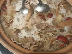 -菌小白火锅(时尚天河店)