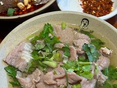 -谢老五跷脚牛肉·非遗传承店
