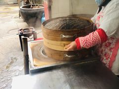 -严氏重油烧麦(民权路店)