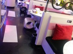 -巴特餐饮6加1音乐餐吧·新疆菜
