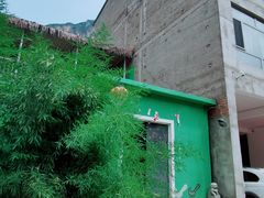 -百里峡七彩艺术小镇