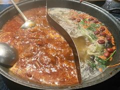 -鹿鸣山草本茶香火锅(园西路店)