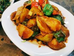 地三鲜-周家大连水饺(美专校街店)