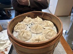 纯鲜肉馅小笼-莱莱小笼·乔艾