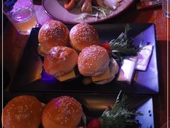 -鲨鱼美式餐厅酒吧Sharky