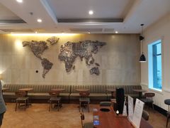 大堂-星巴克臻选(广州沙面店)