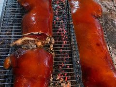 -黄记四更烤乳猪店