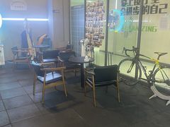 -豪思成DK健身私教连锁(凯乐国际店)
