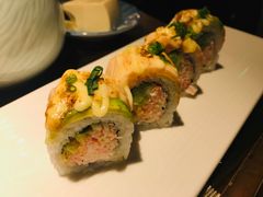 三文鱼牛油果卷-山葵家·创意料理(万象汇店)