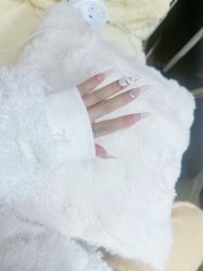 -七彩虹美甲美睫 半永久