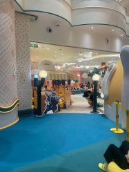 -奈尔宝家庭中心·亲子餐厅(苏州大悦城店)