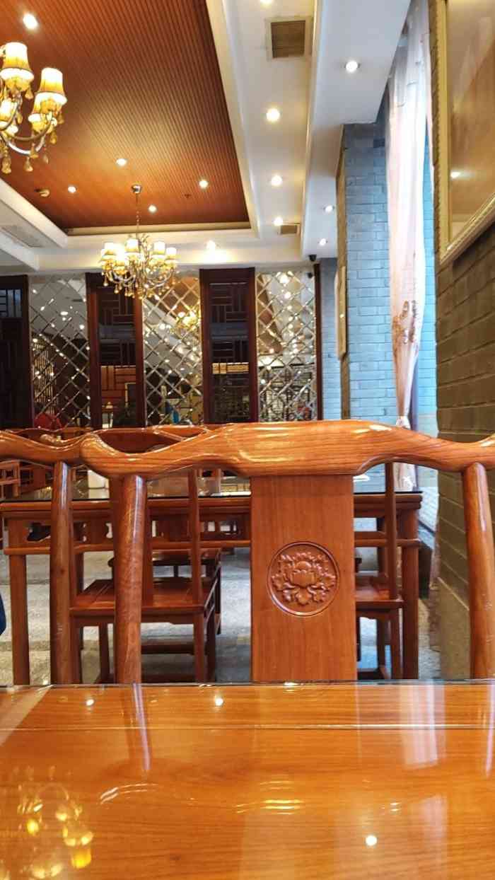 靖江市鸿运酒楼(南环店)